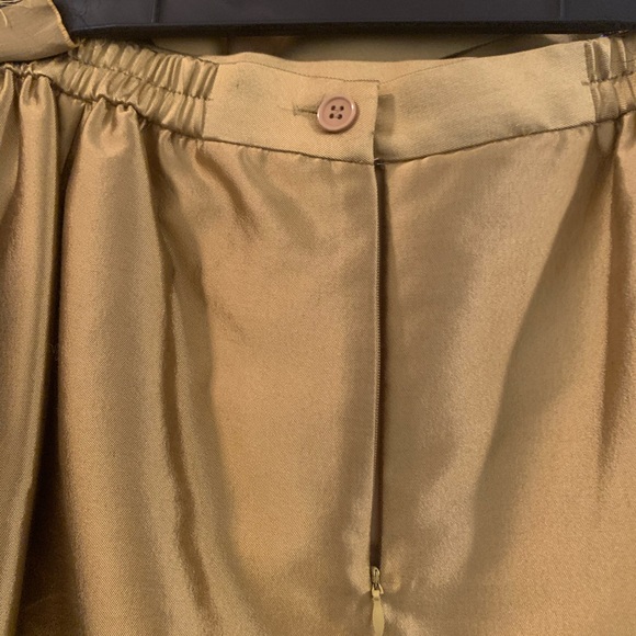 Women’s skirt suit set - Picture 6 of 6